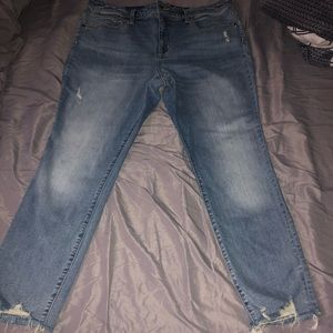 Universal Thread High Rise Crop Jeans